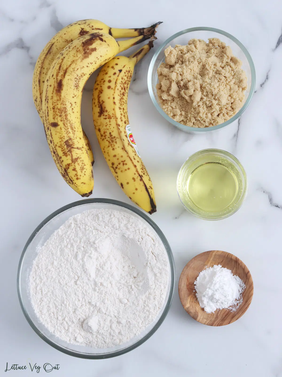 Five ingredients for vegan banana bread.